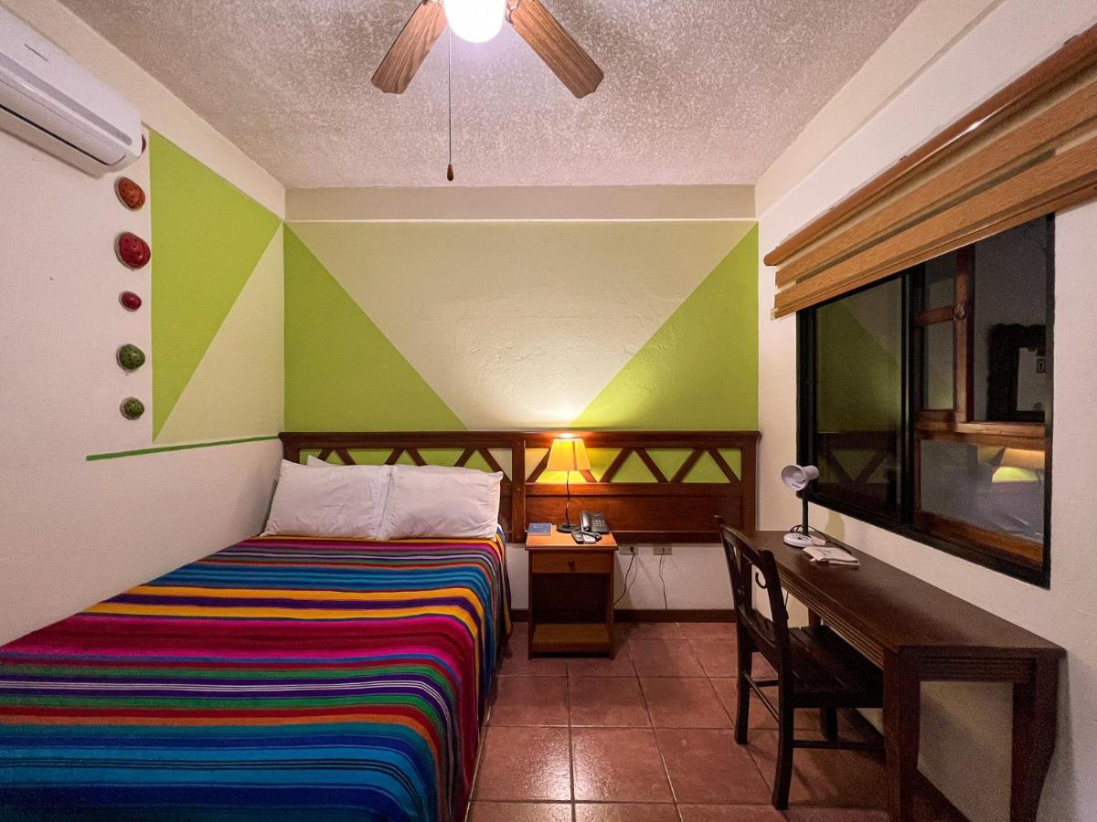 סאן סלבדור Hotel Arbol De Fuego מראה חיצוני תמונה