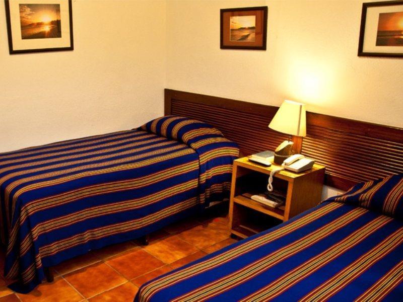 סאן סלבדור Hotel Arbol De Fuego מראה חיצוני תמונה